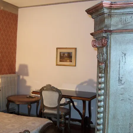 Bed & Breakfast Privacy